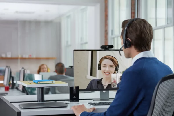 Logitech BRIO ULTRA HD PRO BUSINESS WEBCAM - Image 12