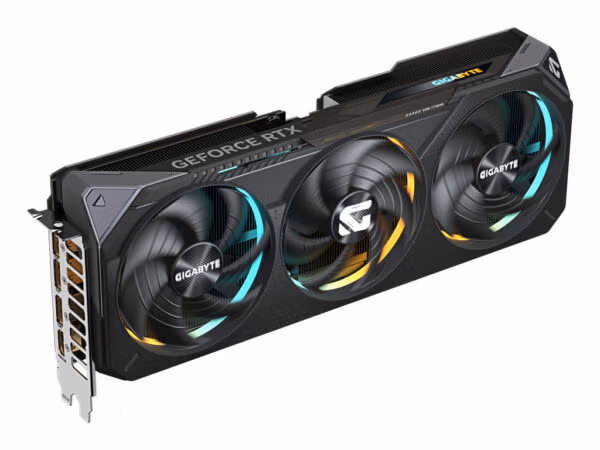 GIGABYTE GeForce RTX 5070 GAMING OC 12G Graphics Card - 12GB GDDR7, 192bit, PCI-E 5.0, 2625 MHz Core Clock, 3 x DP 2.1a, 1 x HDM - Image 5